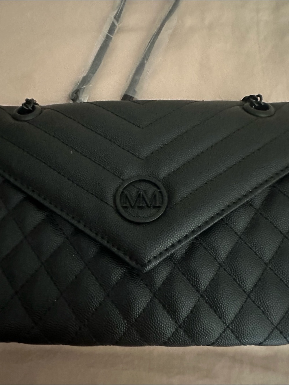 Marilyn Monroe Black Quilted Chain Shoulder Bag - Picture 8 of 8